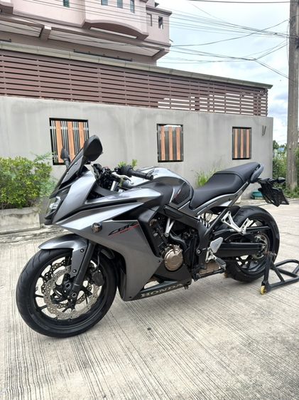 ขาย HONDA CBR 650F ปี2018 สภาพสวยมากเดิมๆ รถมือเดียว รูปที่ 4