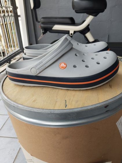 รองเท้า crocs ไซส์m10 w12 ของแท้