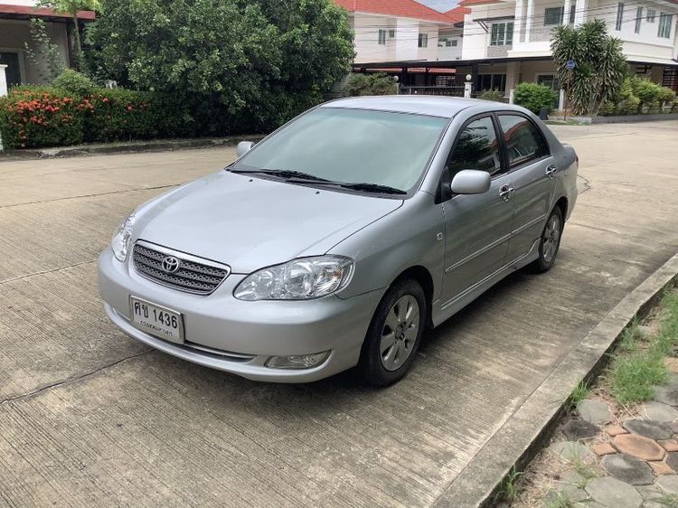 รถ Toyota Corolla 1.6 สี เทา