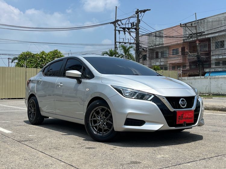 รถ Nissan Almera 1.0L Turbo V CVT สี เทา