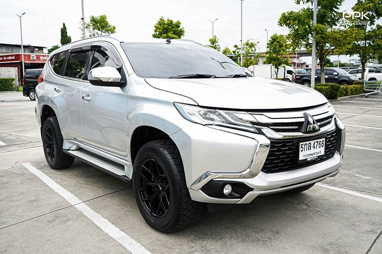 Mitsubishi Pajero Sport 2016 2.4 GT Utility-car ดีเซล ไม่ติดแก๊ส เกียร์อัตโนมัติ เทา รูปที่ 3