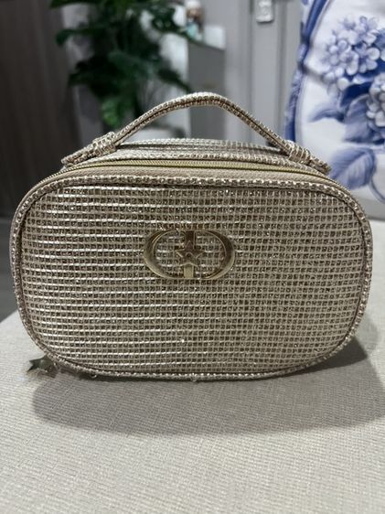 ผ้า หญิง ทอง กระเป๋าเครื่องสำอางDior Holiday 2025