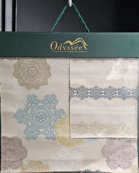 อื่นๆ แผงตัวอย่างผ้า ลายฉลุลูกไม้ (Fabric Swatches) จากแบรนด์ผ้าบุและผ้าม่านนำเข้าไฮเอนด์