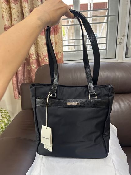 กระเป๋าสะพายแบรนด์ Pierre Cardin