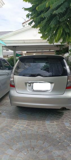 รถ Mitsubishi Space Wagon 2.4 GLS สี บรอนซ์เงิน