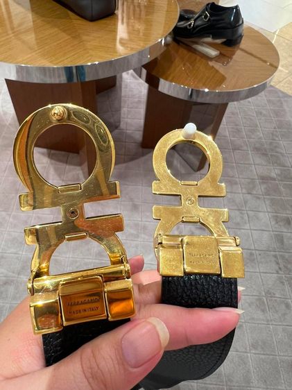 เข็มขัดFerragamo หัวทอง Gancini belt 105 รูปที่ 4