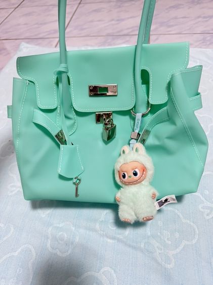 หนัง PU เขียว กระเป๋าถือ JELLY BAG พร้อม LABUBU