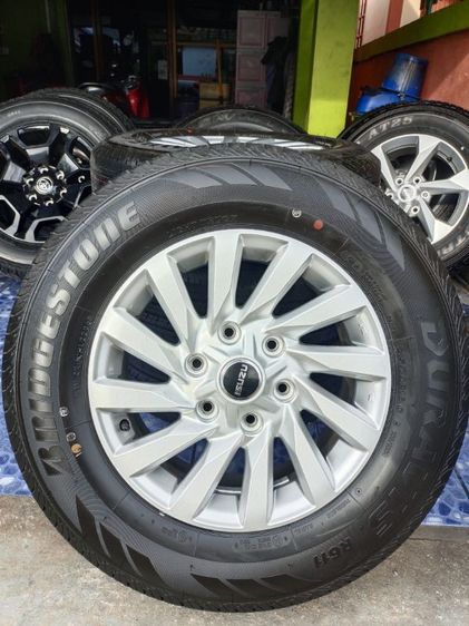 ล้อisuzu ขอบ16 ถอดป้ายแดง