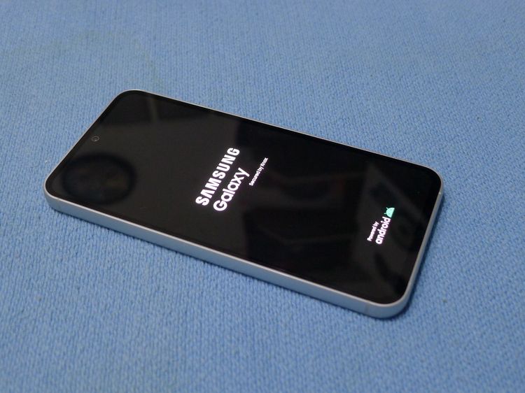 มือถือ Samsung Galaxy S23 FE  แรม 8+128 