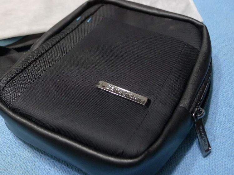 กระเป๋าสะพาย Samsonite ของแท้