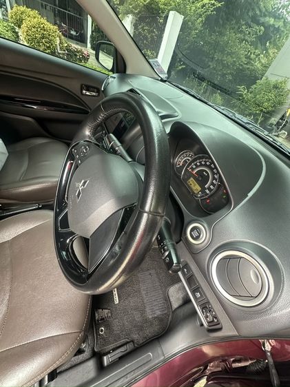 Mitsubishi Attrage 2016 1.2 GLS Sedan เบนซิน เกียร์อัตโนมัติ แดง
