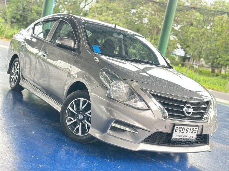 รถ Nissan Almera 1.2 E Sportech สี เทา