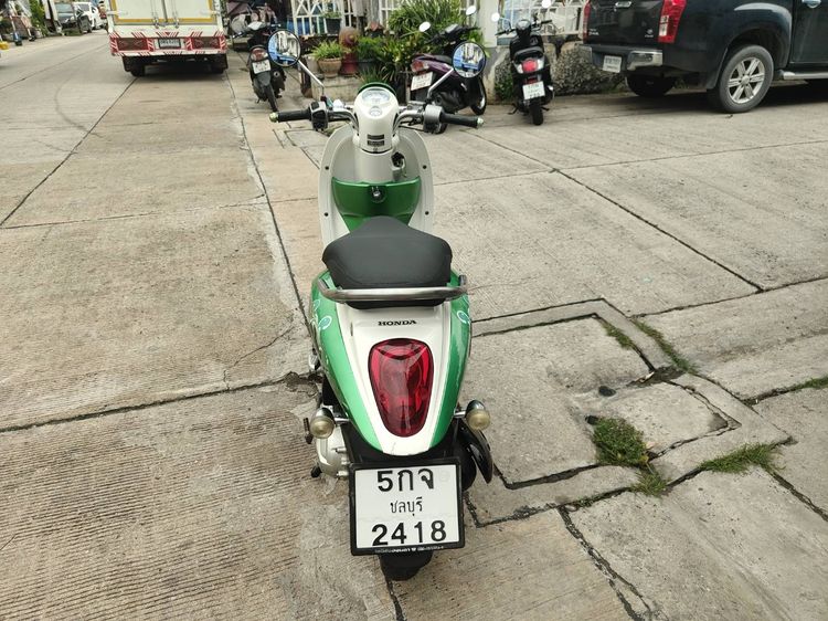 🛵ยังไงก็ขาย SCOOPY-i ปี 56(งดต่อ) เครื่องดี สีสวย สตาร์ทมือ เล่มชุดโอนครบ+เปลี่ยนถ่ายน้ำมันเครื่องฟรี ส่งฟรี30 ก.ม รูปที่ 6