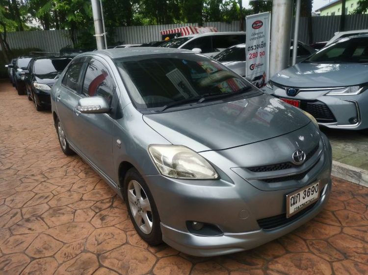 รถ Toyota Vios 1.5 E สี เทา