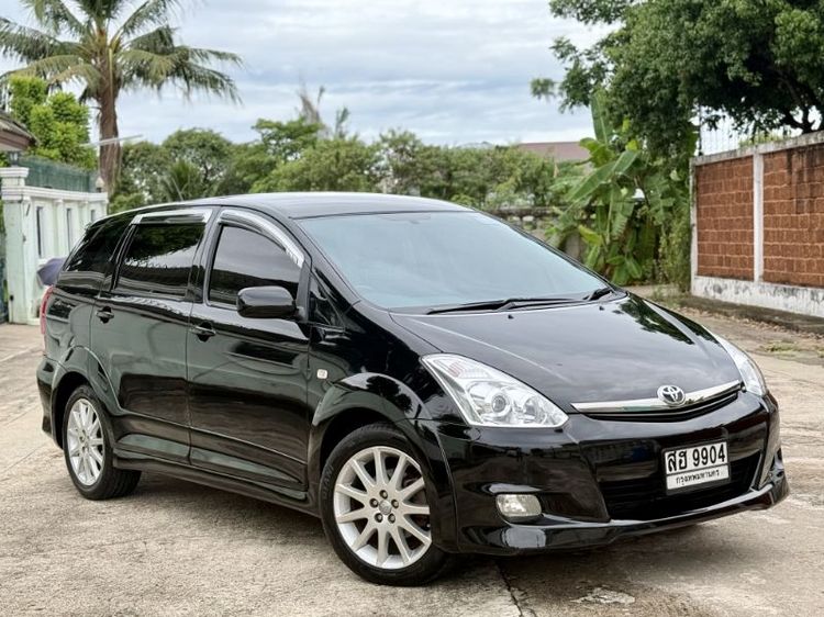 รถ Toyota Wish 2.0 S สี ดำ