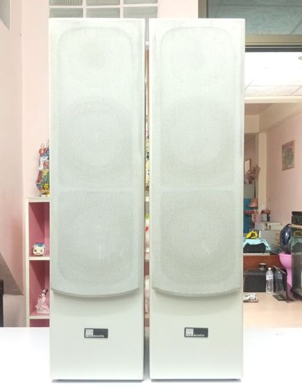 USA..PURE Acoustic Junior ตู้ลำโพง ดอก 6.5 นิ้ว 8 โอห์ม 175 วัตต์RMS สภาพสวยใช้งานได้ปกติ คู่ละ 3900 บาท ลำโพง JBL Pro 3 ดอก 5 นิ้ว คู่ละ 2900 บาท รูปที่ 2