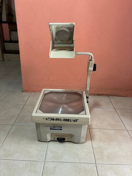 เครื่องฉายแผ่นใส (overhead projector) รูปที่ 3