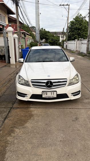 รถ Mercedes-Benz C-Class C200 สี ขาว