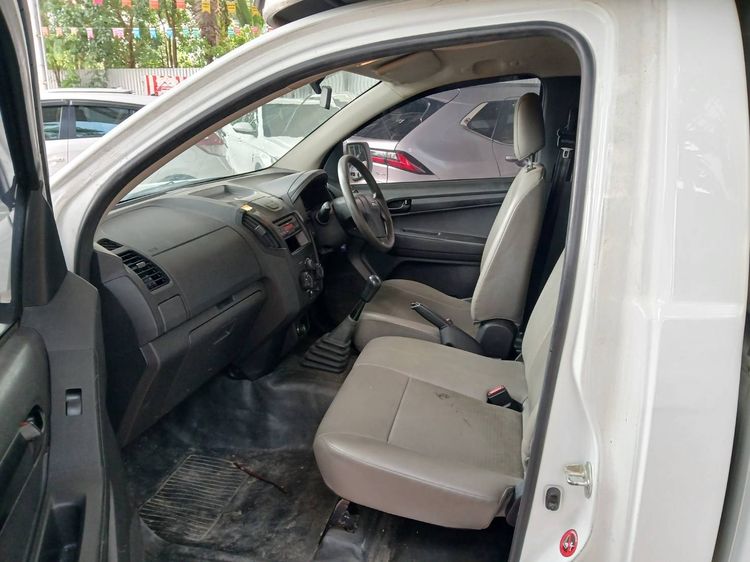 Isuzu D-MAX 2018 3.0 S Pickup ดีเซล ไม่ติดแก๊ส เกียร์ธรรมดา ขาว รูปที่ 4