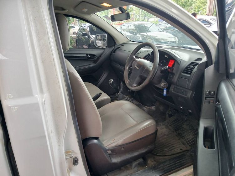 Isuzu D-MAX 2018 3.0 S Pickup ดีเซล ไม่ติดแก๊ส เกียร์ธรรมดา ขาว รูปที่ 3