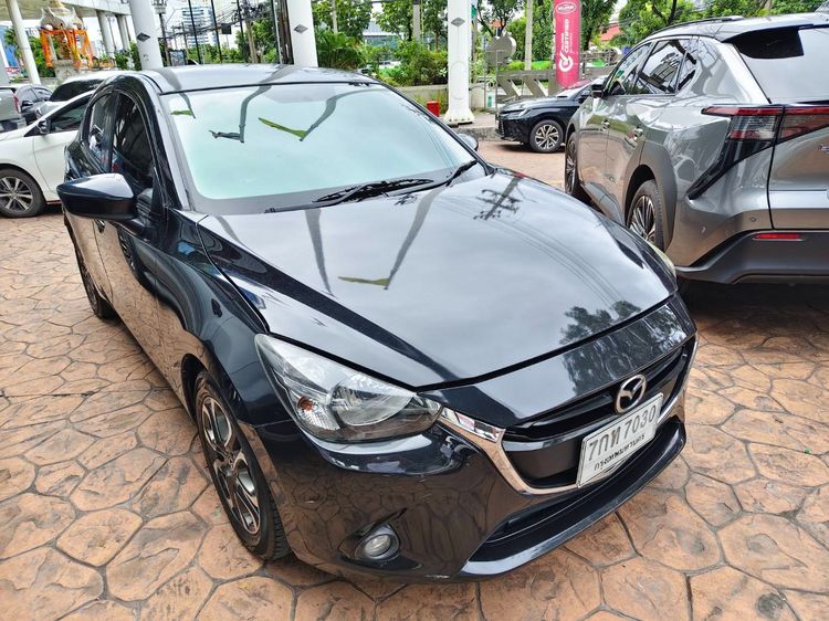 Mazda Mazda 2 2014 1.5 XD High Plus Sedan ดีเซล ไม่ติดแก๊ส เกียร์อัตโนมัติ ดำ