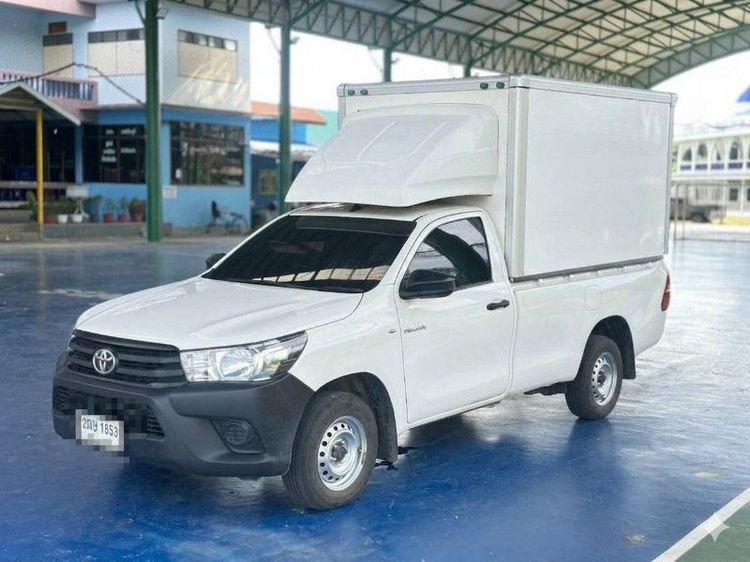 รถ Toyota Hilux Revo 2.4 J สี ขาว