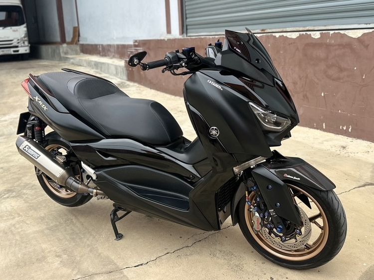 Xmax 300