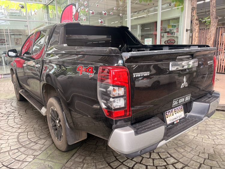 Mitsubishi Triton 2019 2.4 GT Premium 4WD Pickup ดีเซล ไม่ติดแก๊ส เกียร์อัตโนมัติ ดำ รูปที่ 4