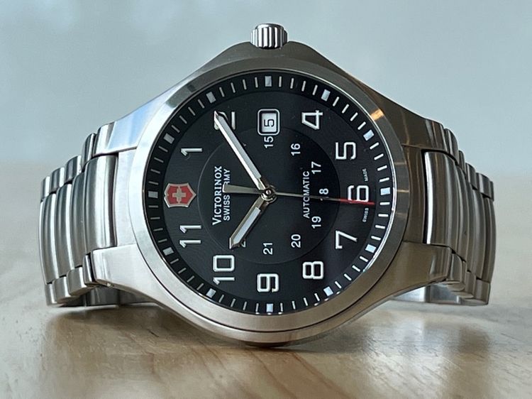 รับเทรด Victorinox Swiss Army Automatic  รูปที่ 4