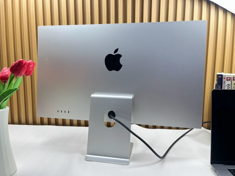Studio Display 27-inch Retina 5K Stand Glass • 64135 รูปที่ 6