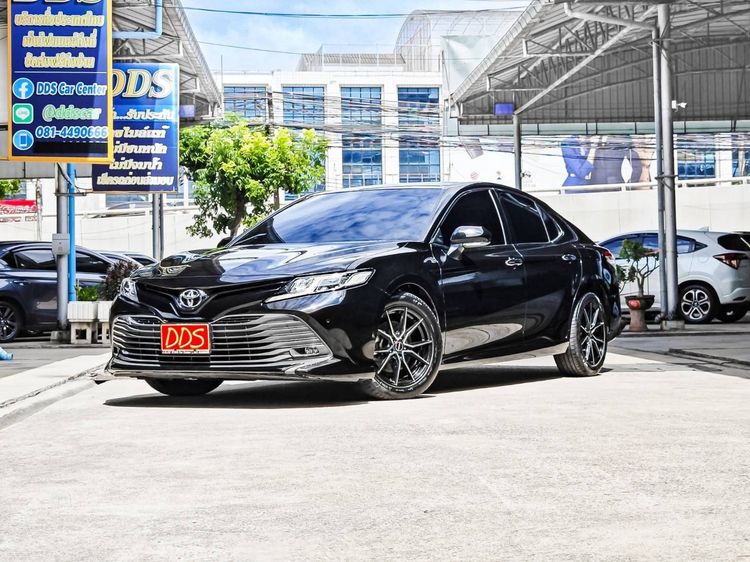 รถ Toyota Camry 2.0 G สี ดำ