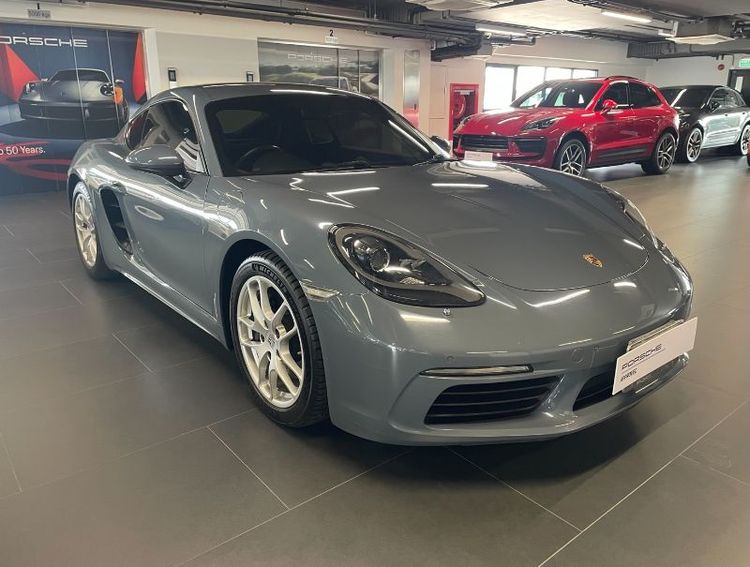 รถ Porsche Cayman 2.7 PDK สี ฟ้า