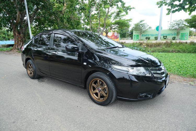 Honda City 2012 1.5 V i-VTEC Sedan เบนซิน ไม่ติดแก๊ส เกียร์อัตโนมัติ ดำ