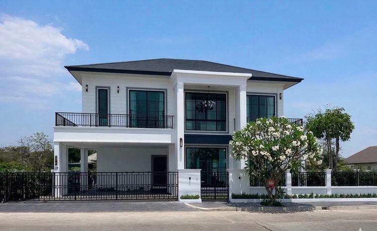 Luxury Pool Villa สร้างใหม่ ในกาดฝรั่ง หางดง เชียงใหม่
