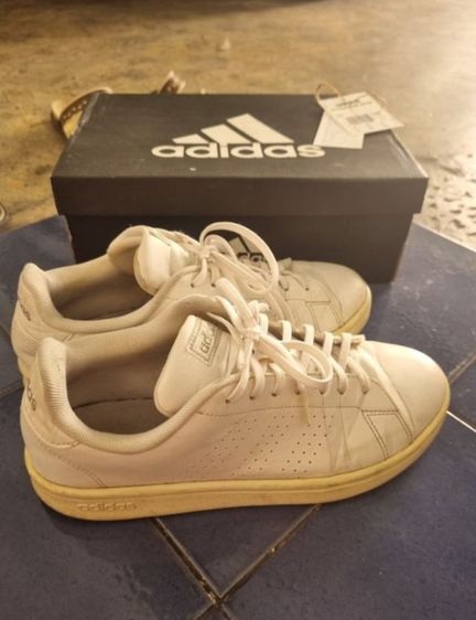 รองเท้า Adidas Advantage สีขาวไซส์ 39-40
