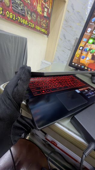 โน๊ตบุ๊ค MSI Gammer corei7-8220u ปี2019 แบทเสื่อม รอยมุมซ้าย อปก.สายชาร์จ ลงโปรแกรมให้แล้วใช้งานได้เลยค่ะ รูปที่ 5
