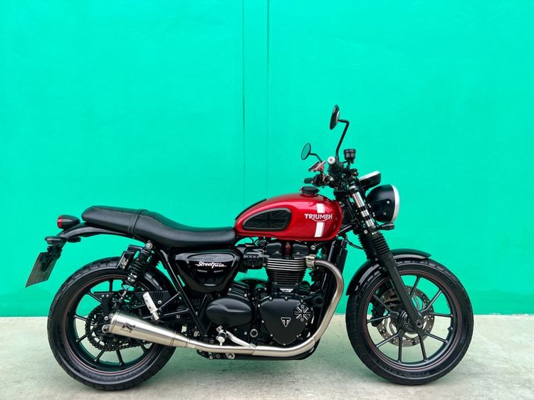 Triumph Street Twin 2016 สีแดง