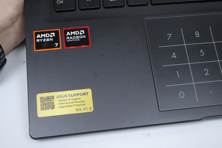ASUS Vivobook 14 M1405NAQ Ryzen 7 170 RAM16.1TB รูปที่ 4