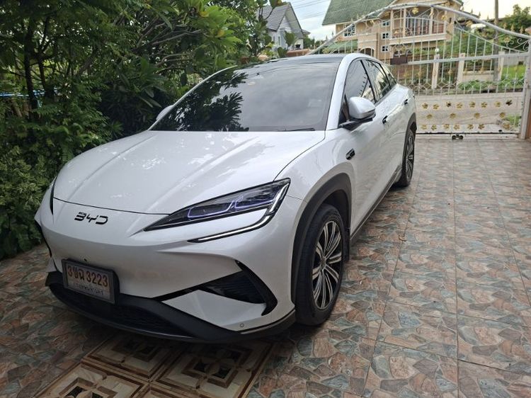 BYD Sealion 7 2025 Premium Utility-car ไฟฟ้า เกียร์อัตโนมัติ ขาว รูปที่ 3