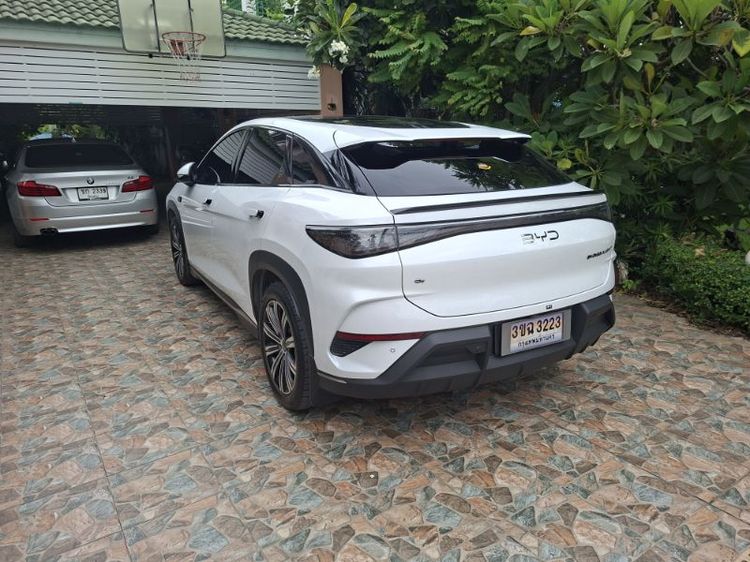 BYD Sealion 7 2025 Premium Utility-car ไฟฟ้า เกียร์อัตโนมัติ ขาว รูปที่ 2