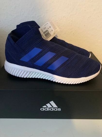 ไซส์ 41/260cm Adidas tango nemeziz18.1 ฟุตซอล หญ้าเทียม ใส่เที่ยว มือสอง สภาพใหม่มือ1 5200บาท ขาย 590 อุดรนัดรับ