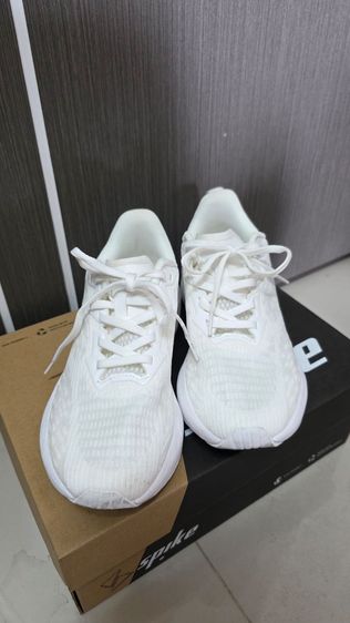 รองเท้าวิ่ง Spike JumperSize :  37  / Us 5.5
