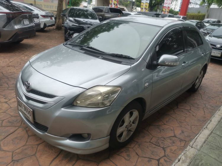 รถ Toyota Vios 1.5 E สี เทา