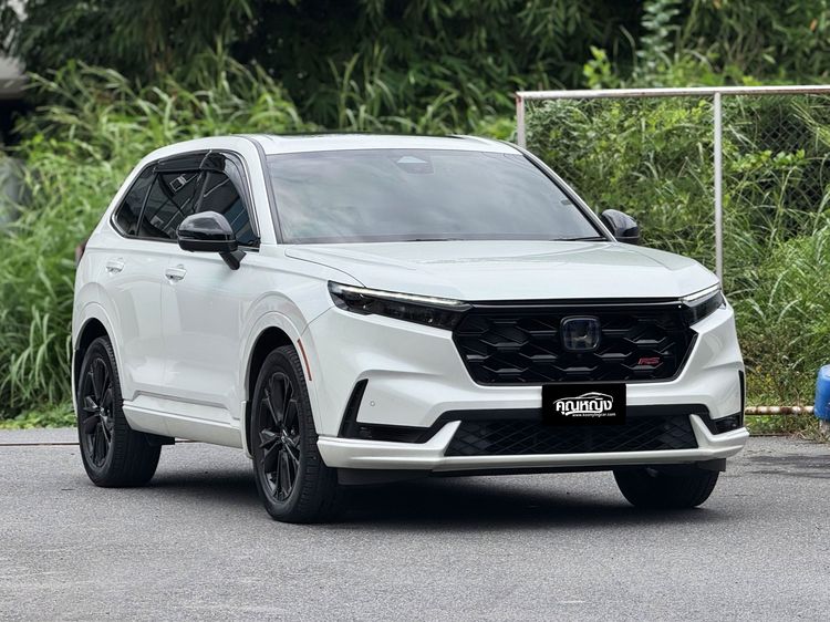 รถ Honda CR-V 2.0 eHEV RS 4WD สี ขาว