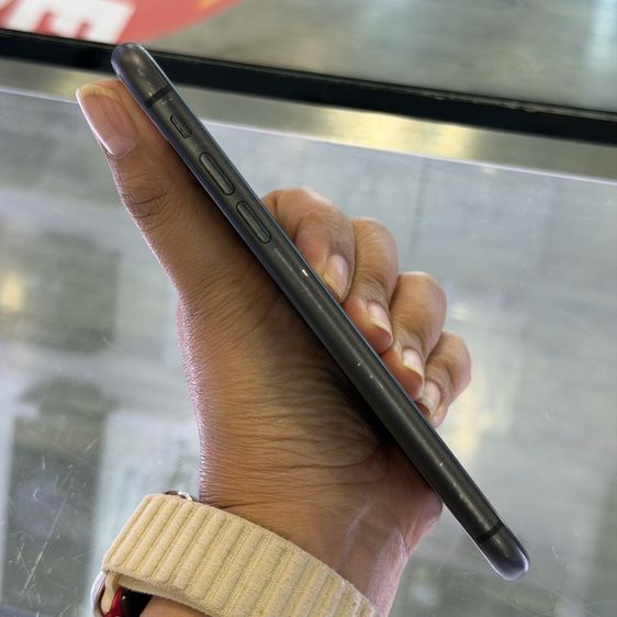 iPhone11 128GB สีดำ เครื่องศูนย์ โมเดลTH สภาพสวยมาก🥰🥰 รูปที่ 3