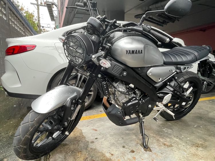 Xsr สถาพมือหนึ่ง