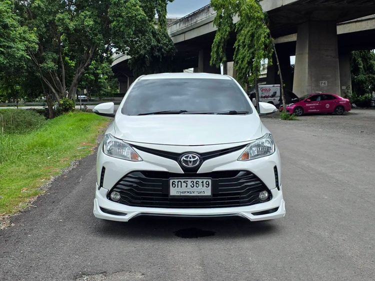 Toyota Vios 2017 1.5 E Sedan เบนซิน ไม่ติดแก๊ส เกียร์อัตโนมัติ ขาว