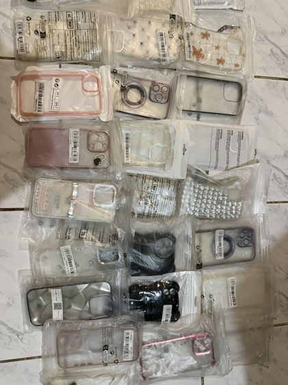 เคส iPhone 16 promax มือสอง 25 ชิ้น