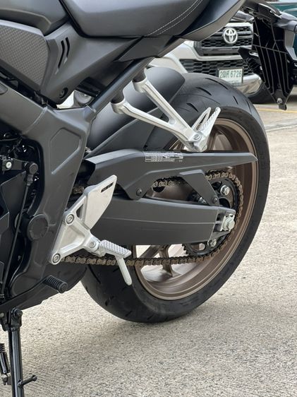 Honda CB650r 2025 สวยมาก 1,200km รูปที่ 8