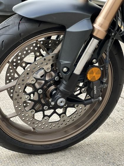 Honda CB650r 2025 สวยมาก 1,200km รูปที่ 9